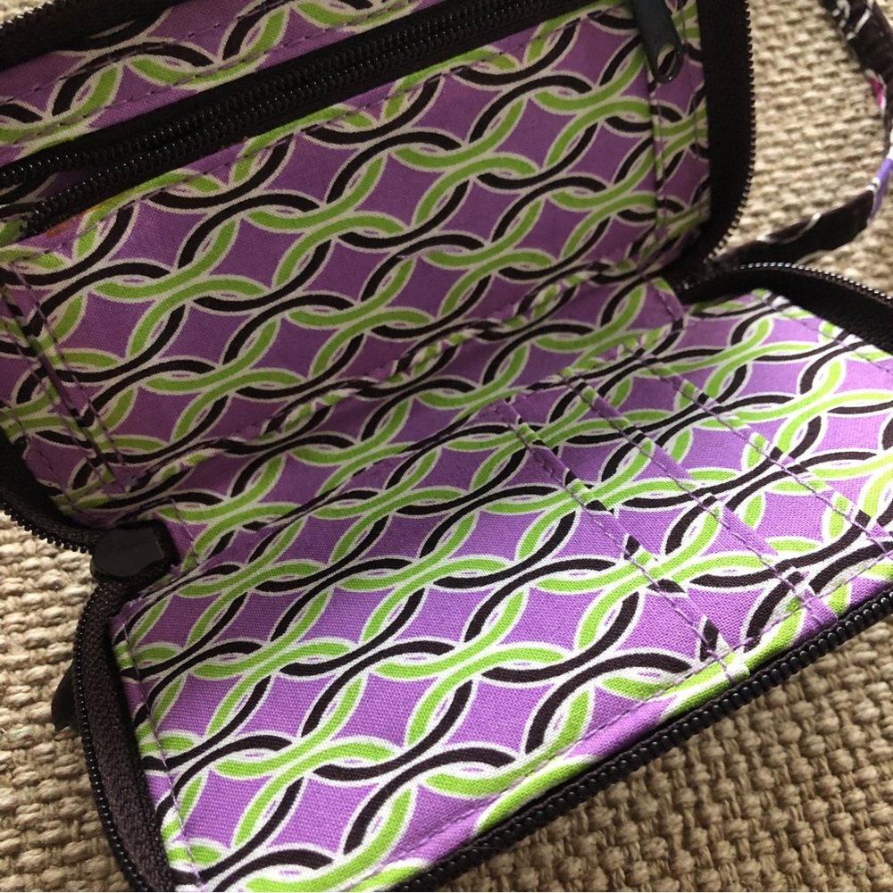 Vera Bradley Wristlet Wallet ID Holder. New without Tags